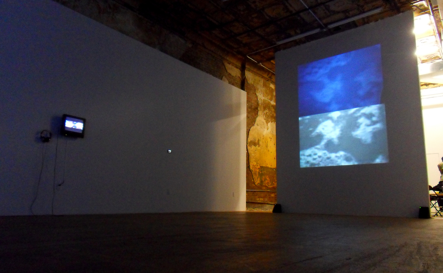 *The Fourth Space*, a video installation by Cecilia Dougherty / *Moving Parts*, a sound installation by Aleksei R. Stevens, 2010. Installation View
