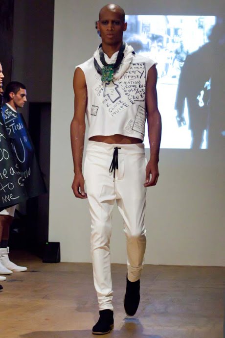 Fahrd Fosté Spring/Summer 2011 Collection presentation/performance, Look 5